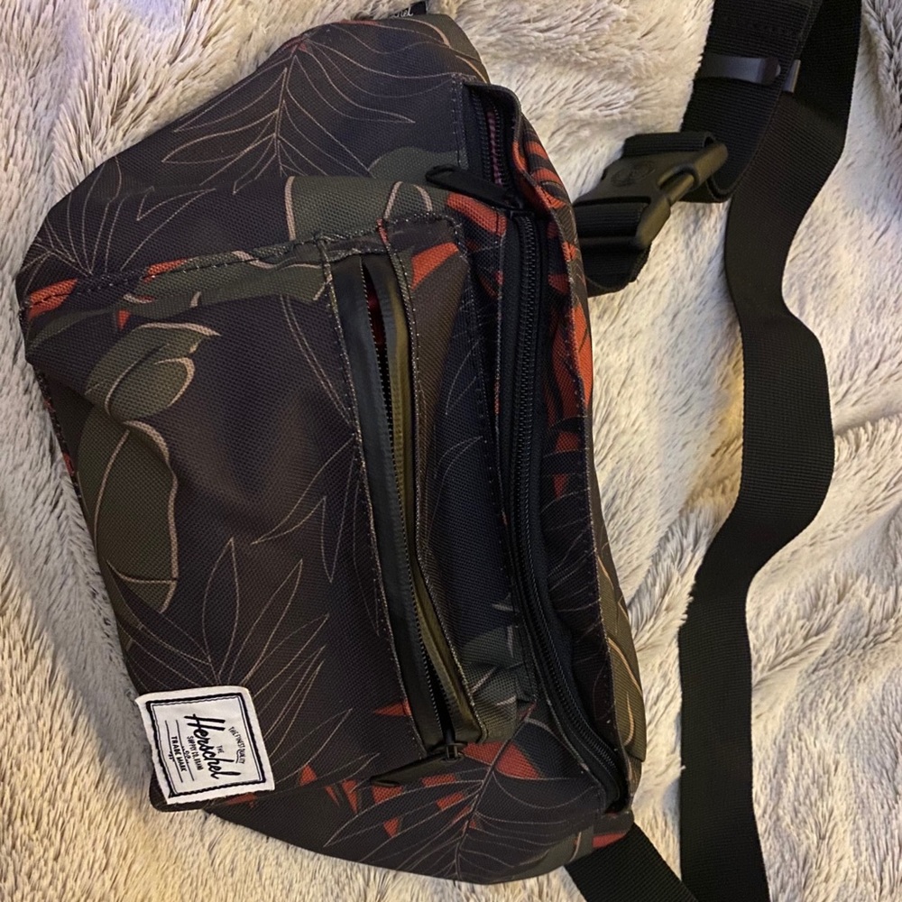 Herschel Fanny Pack